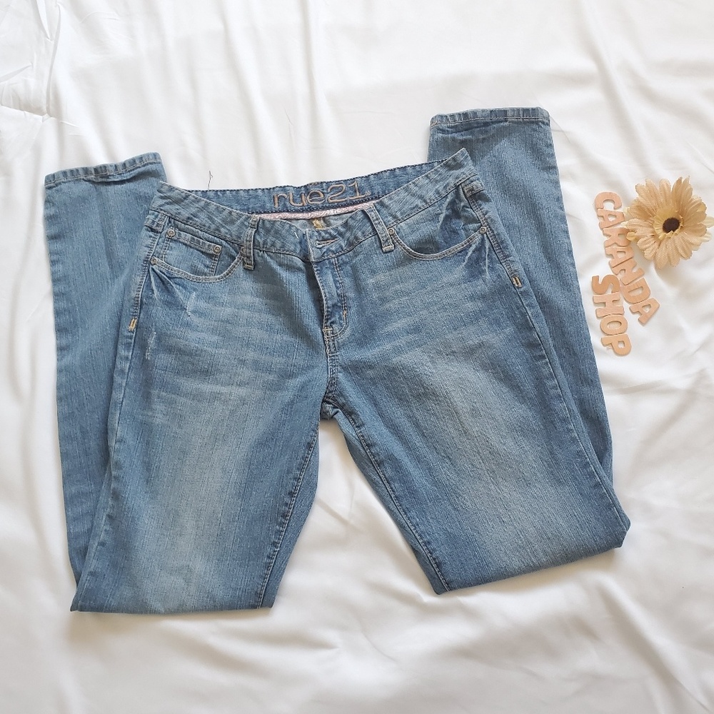 Rue 21 Regular denim Jeans. Size 11/12